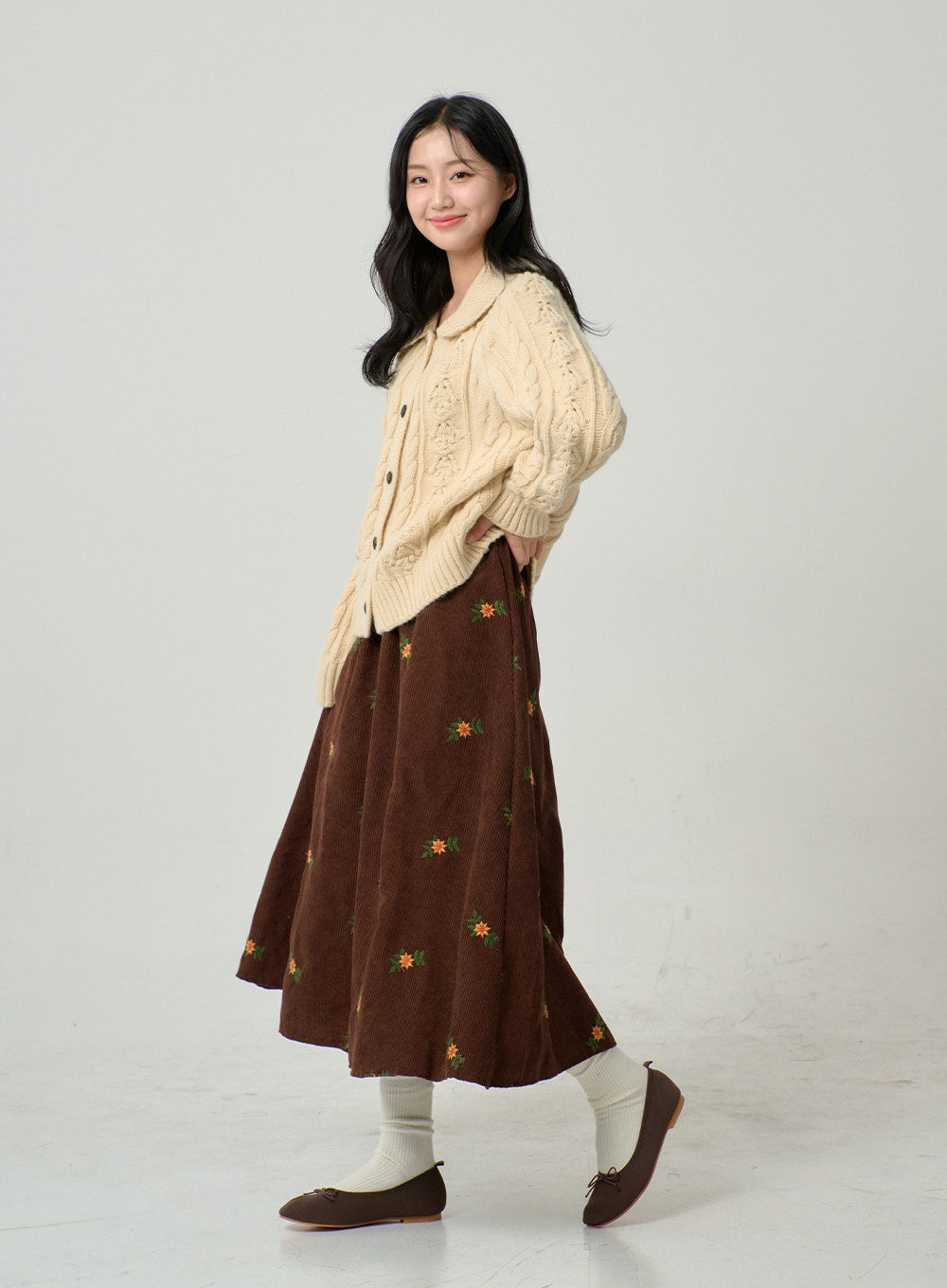 Corduroy Embroidery Flower Long Skirt BN04