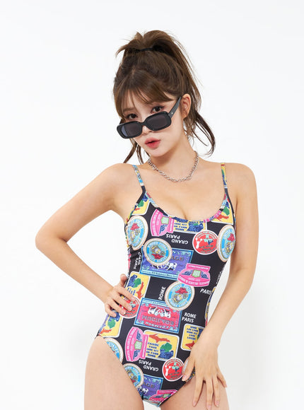 graphic-swimsuit-iu301