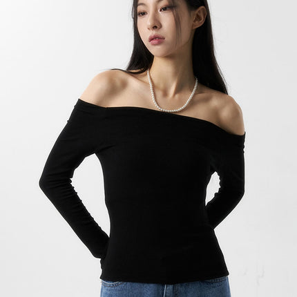 off-shoulder-long-sleeve-top-is315