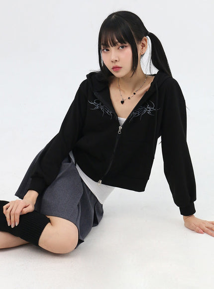 zip-up-graphic-crop-hoodie-in314 / Black