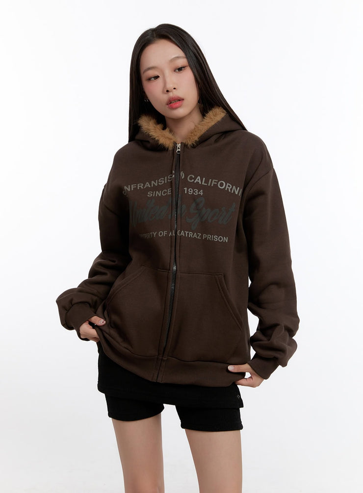 fuzzy-hooded-lettering-sweatshirt-cn421 / Brown