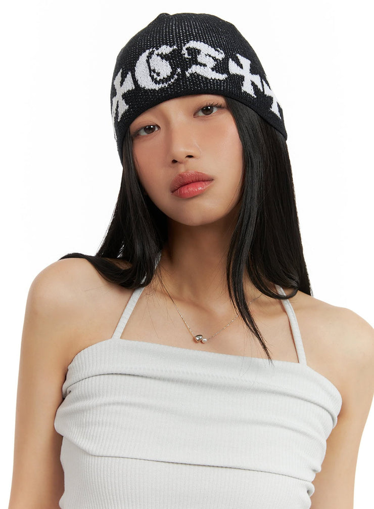 graphic-charm-knitted-beanie-ca424 / Black