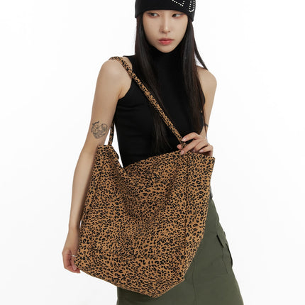 animal-print-tote-bag-cf428