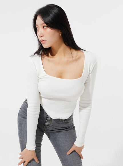 Square Neck Cropped Top IM307