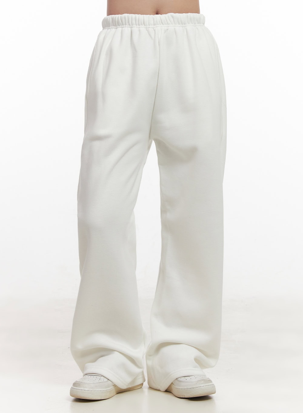 Fleece-Lined Wide-Fit Sweatpants CJ514