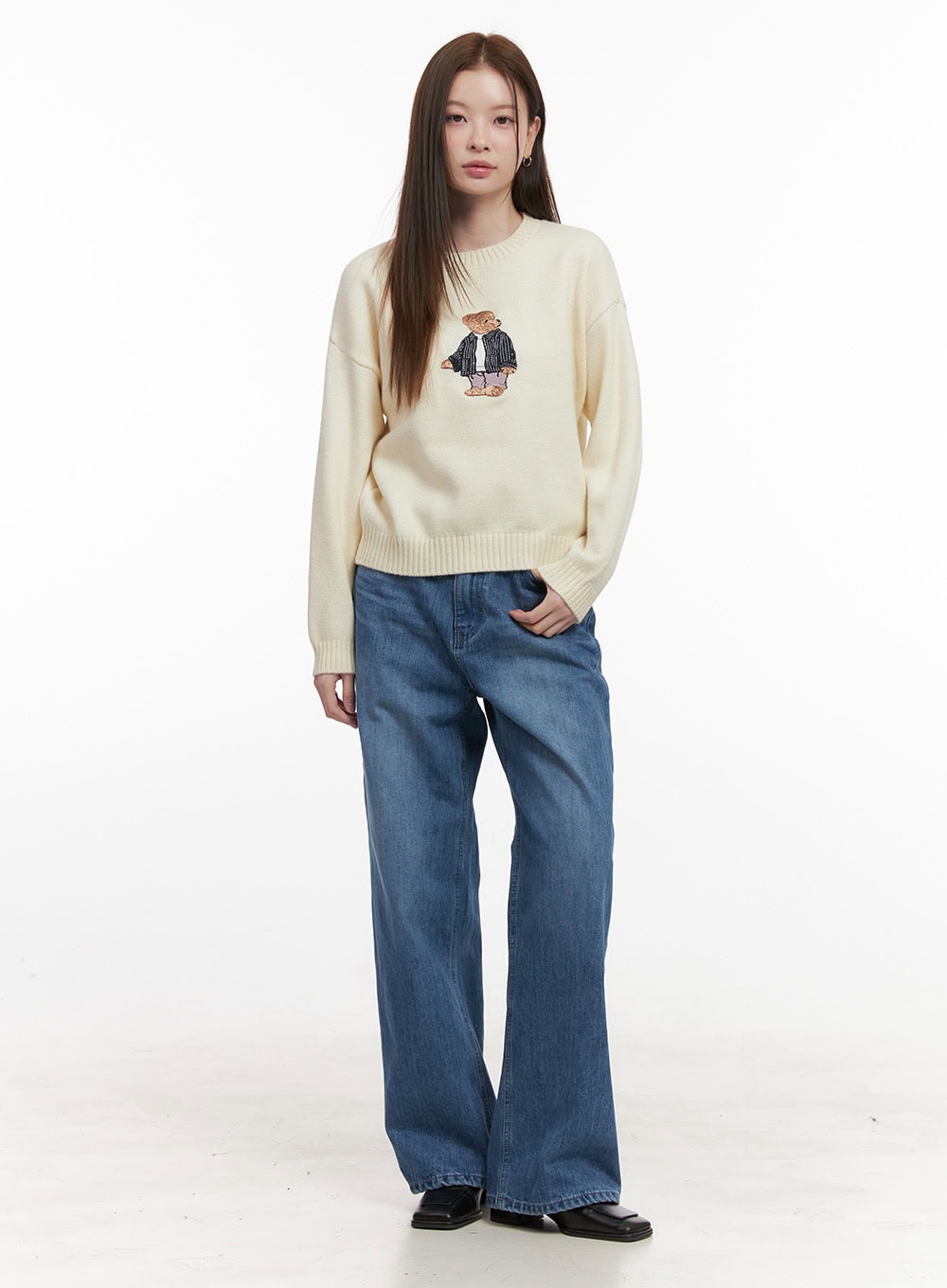 cozy-embroidered-sweater-od418