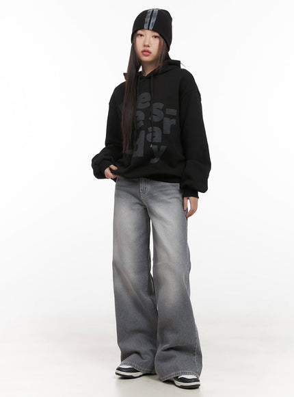 graphic-lettering-hooded-sweatshirt-cd416