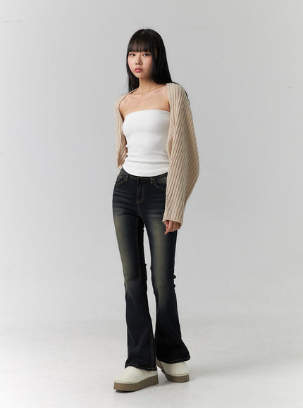 washed-low-rise-bootcut-jeans-cd308