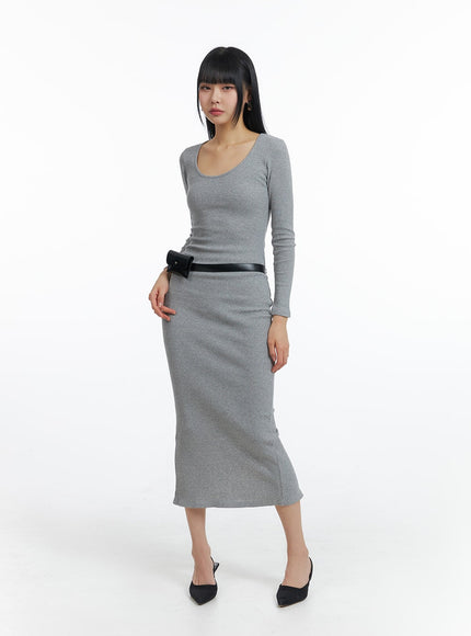 basic-round-neck-long-sleeve-maxi-dress-im414