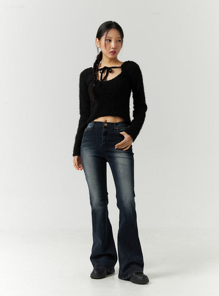 mid-rise-bootcut-jeans-cd301