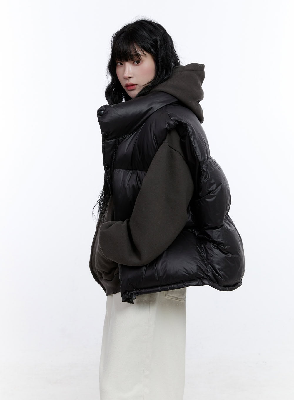 oversized-chic-zip-up-puffer-vest-cd419