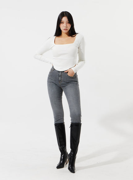 Square Neck Cropped Top IM307