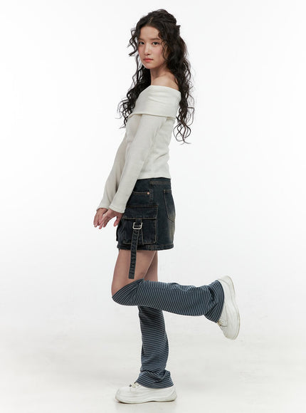 denim-buckle-mini-skirt-on404