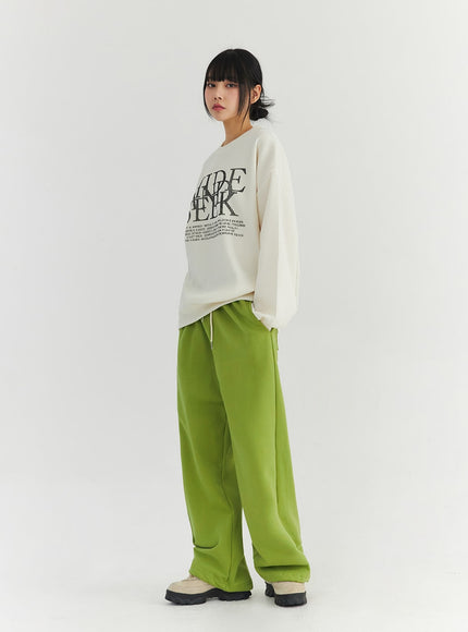 waffle-graphic-long-sleeve-tee-cn301