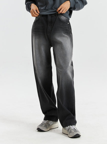 mid-rise-long-length-straight-cut-jeans-cd320