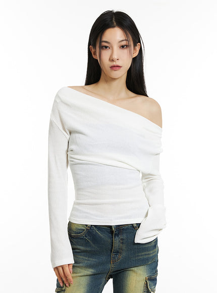 wide-neck-off-shoulder-tee-in308