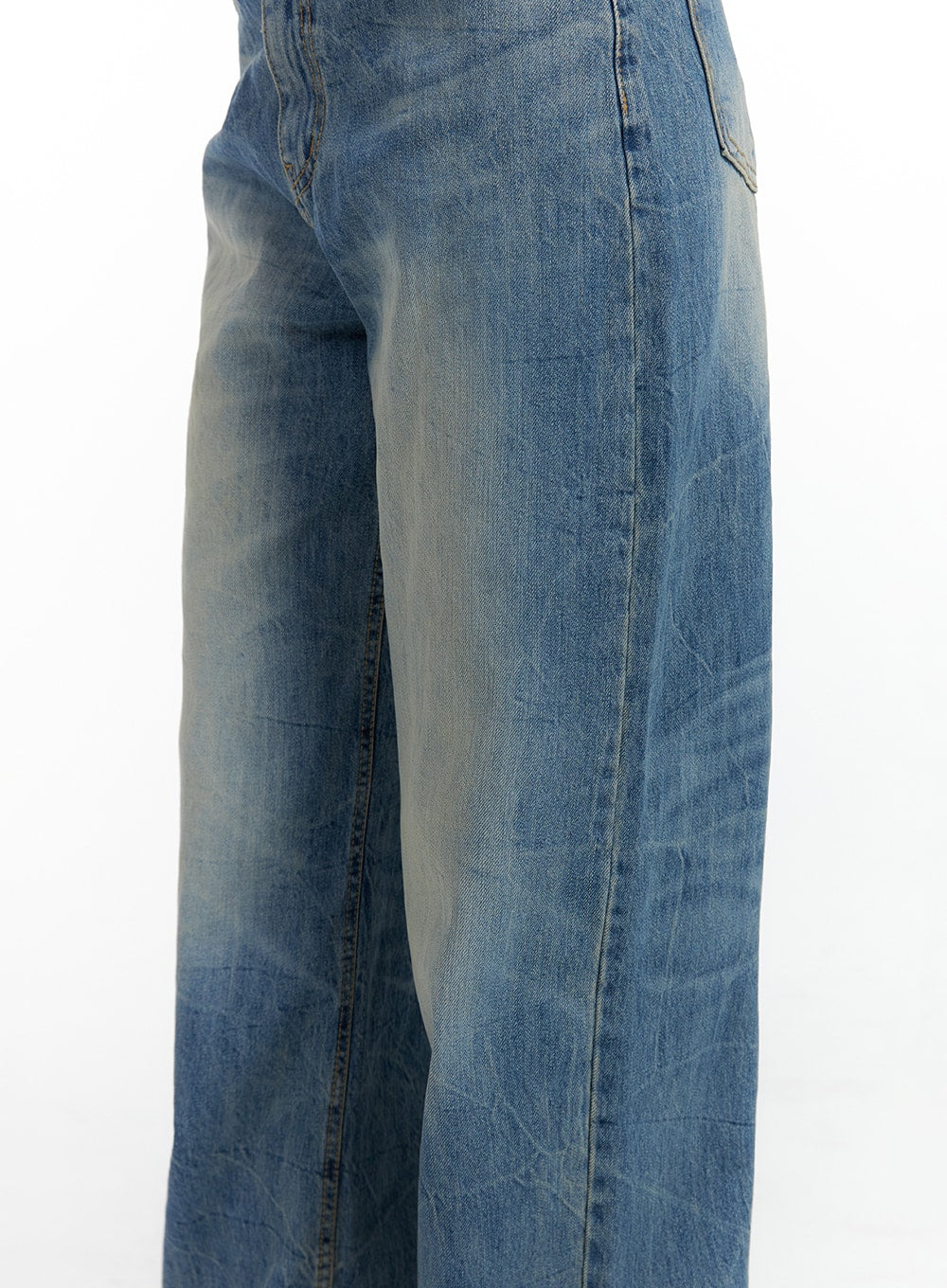 low-waist-wide-leg-jeans-cf423