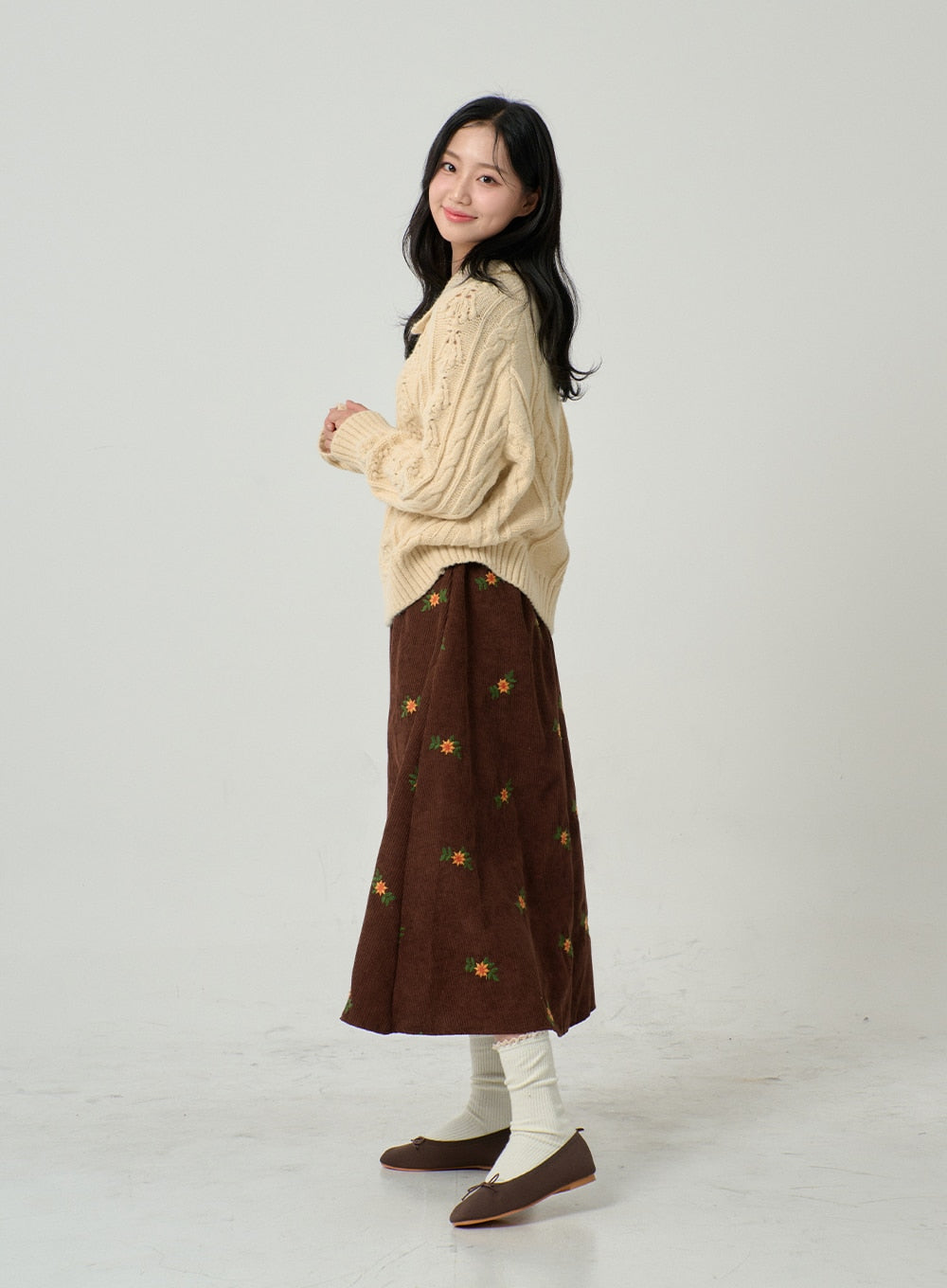 Corduroy Embroidery Flower Long Skirt BN04