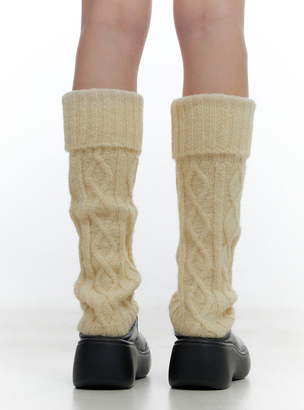 long-cable-knit-leg-warmers-cs419