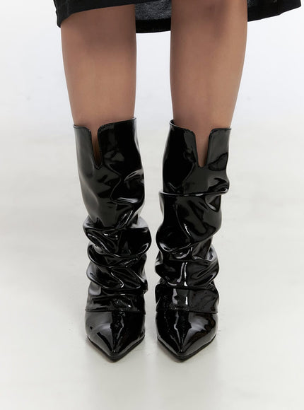 wrinkled-faux-leather-midi-boots-cn419