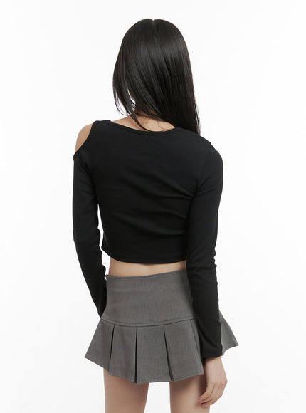 asymmetrical-cut-out-cropped-top-co410