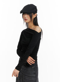 asymmetrical-ruched-top-cm413