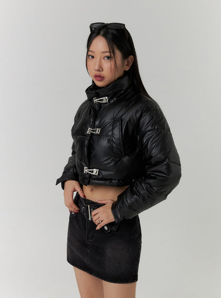 faux-leather-three-buckled-high-neck-puffer-jacket-cd315