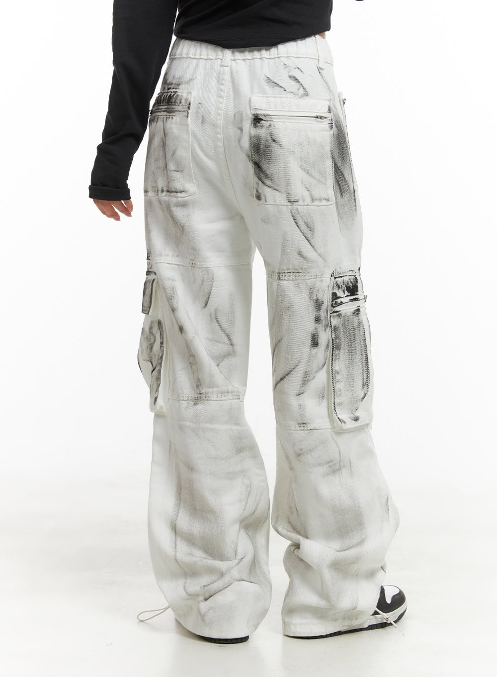 wide-fit-pintuck-string-cargo-pants-ca426