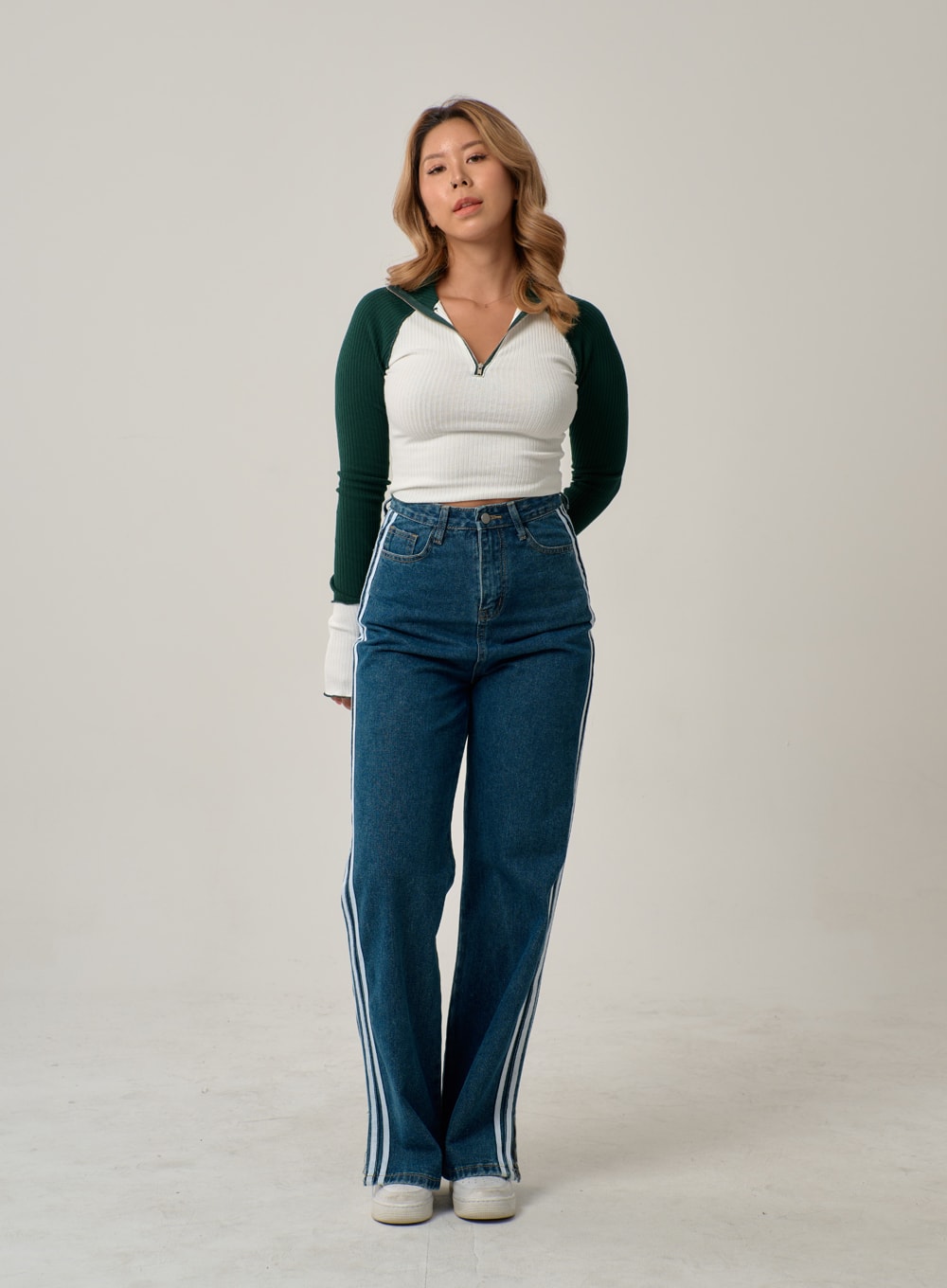 Side Stripes Straight Leg Jeans IN22