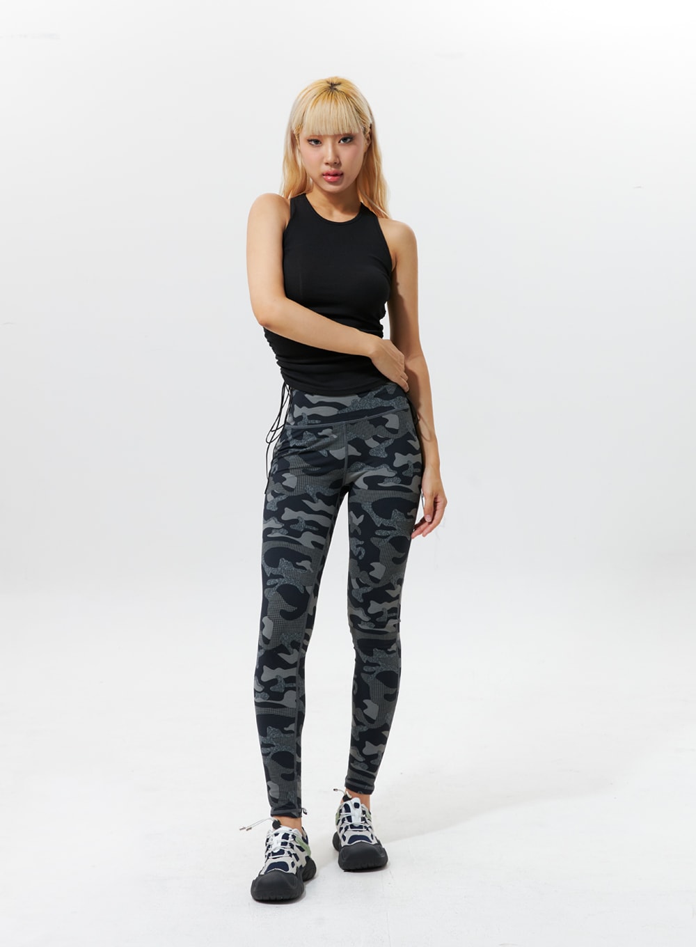 camo-graphic-leggings-ig324