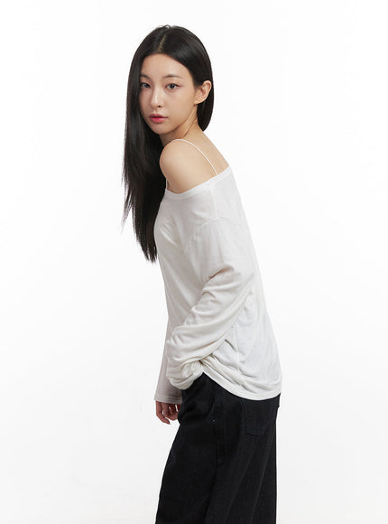 loose-fit-unbalanced-top-cn426