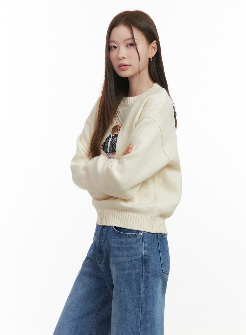 cozy-embroidered-sweater-od418