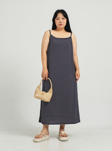 Plus Striped Sleeveless Maxi Dress IJ30