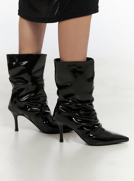 wrinkled-faux-leather-midi-boots-cn419