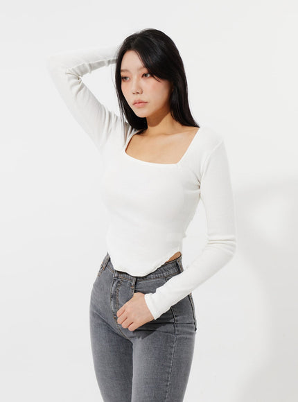 Square Neck Cropped Top IM307