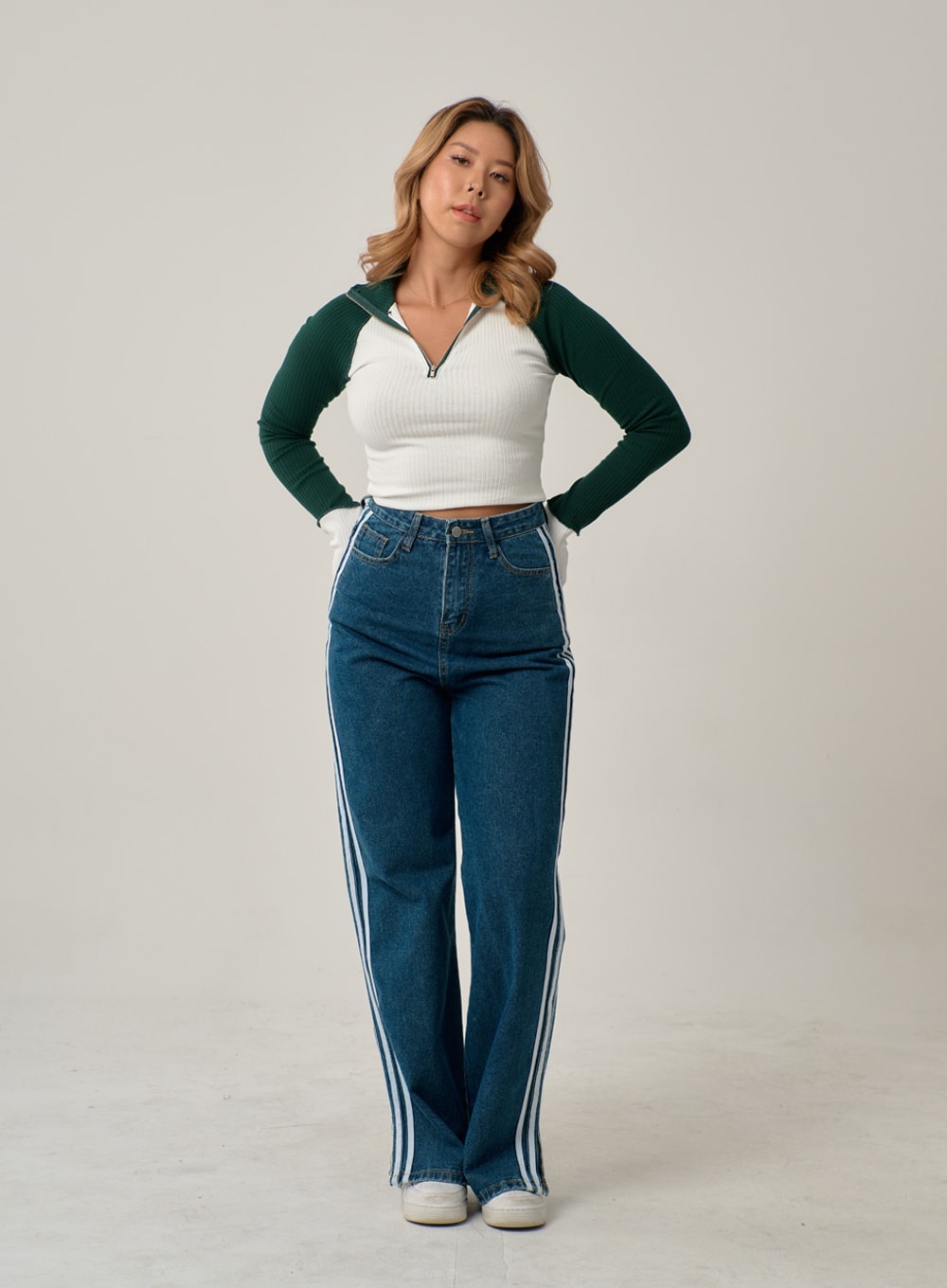 Side Stripes Straight Leg Jeans IN22