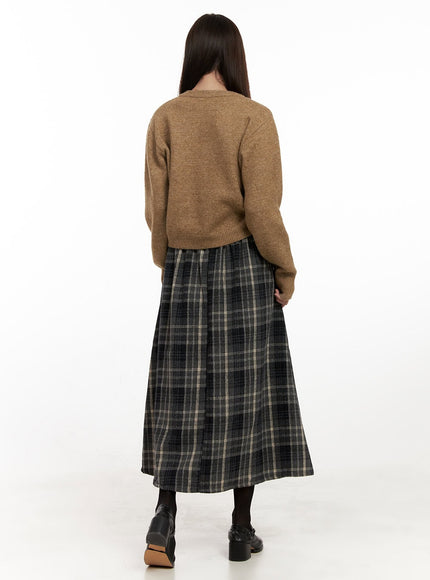 plaid-print-maxi-skirt-on422