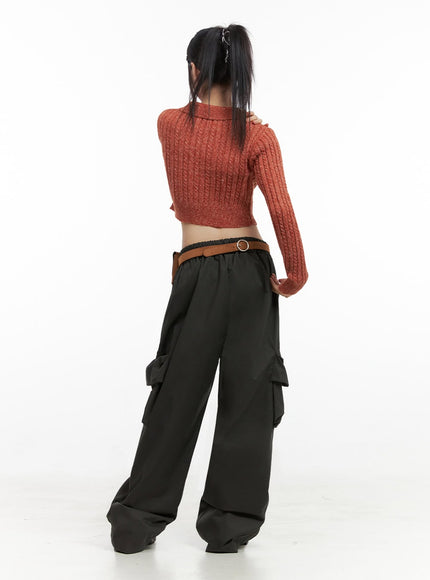 slim-fit-collared-zip-crop-top-io430