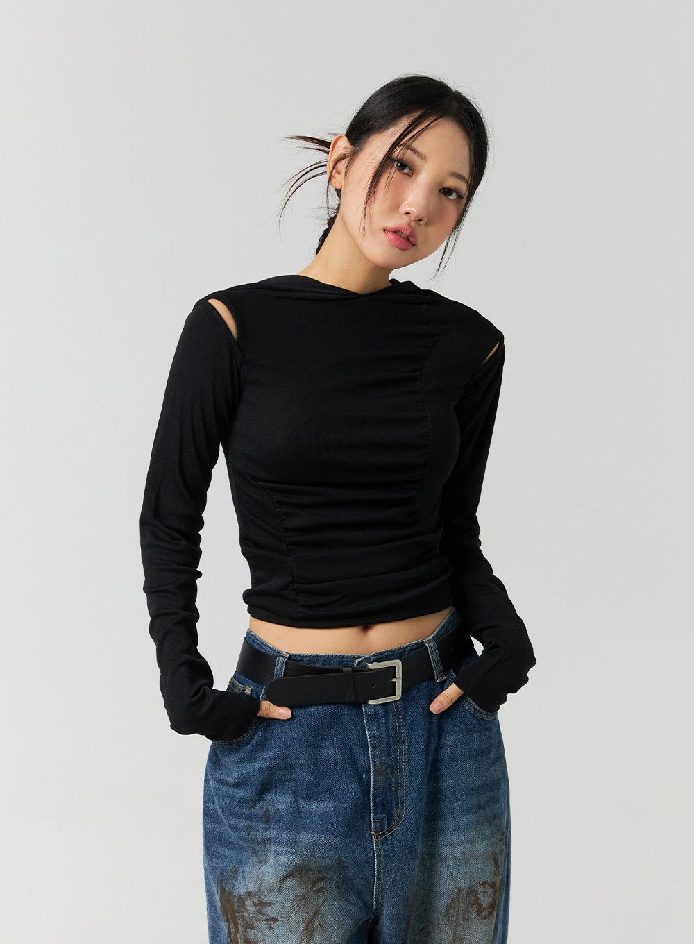cutout-hooded-crop-top-co323