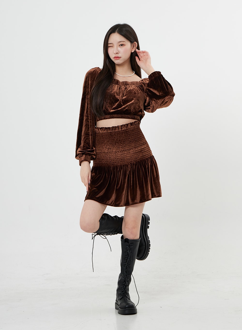 Velvet Elastic Puffy Sleeves Crop Top BO31