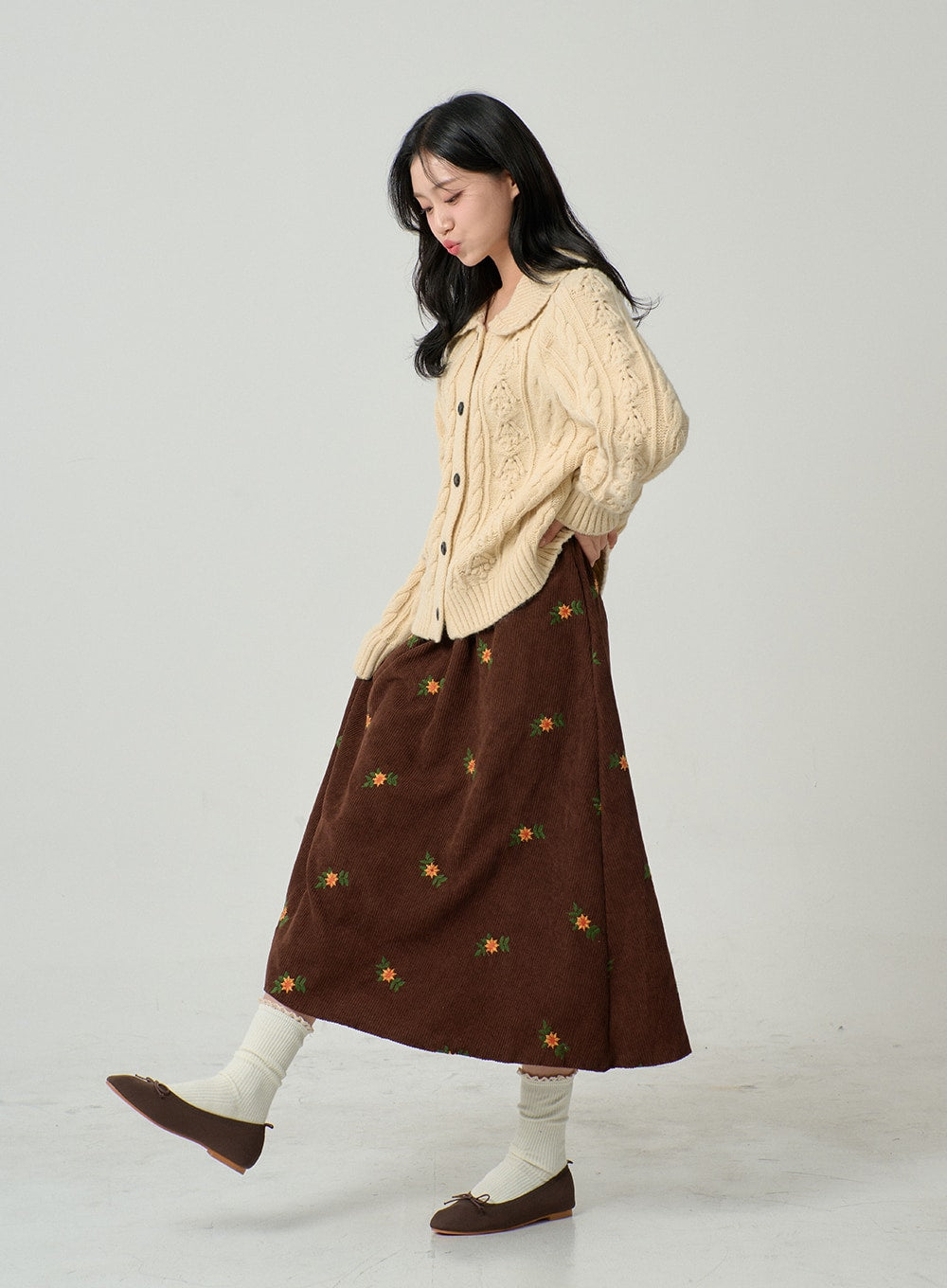 Corduroy Embroidery Flower Long Skirt BN04