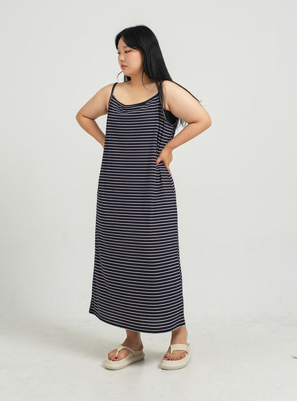 Plus Striped Sleeveless Maxi Dress IJ30