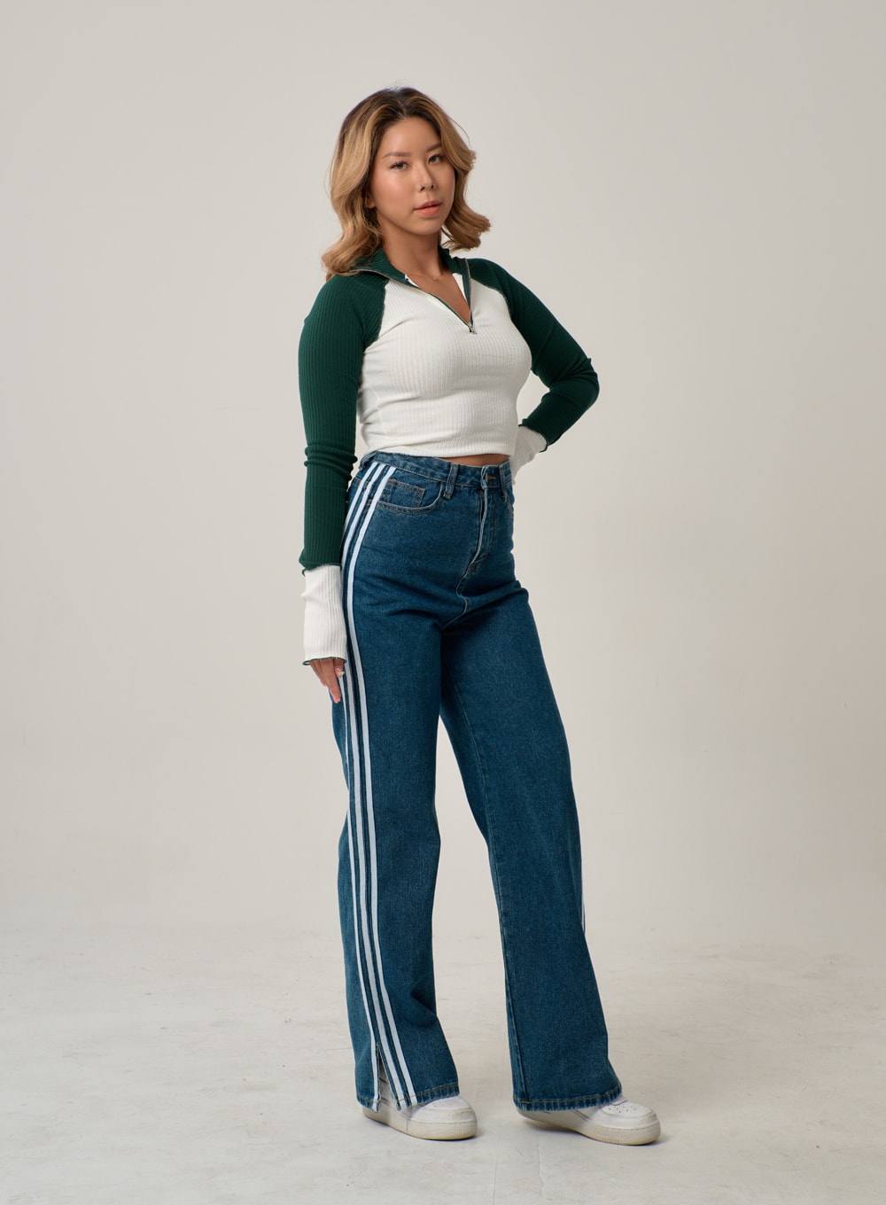 Side Stripes Straight Leg Jeans IN22