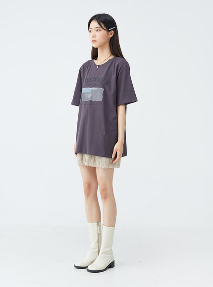 Sideways Graphic Oversized Tee OU19