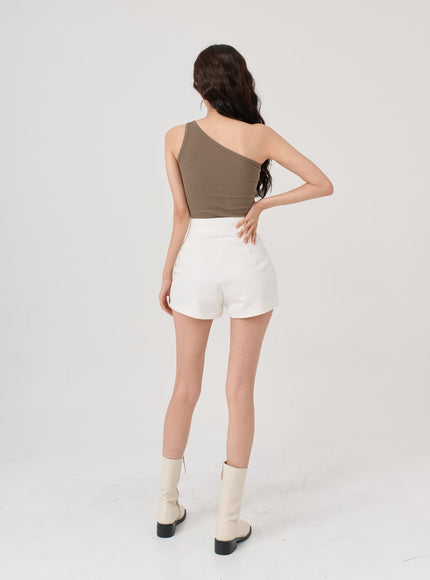 Side Belt Slit High Waist Short Pants IG18