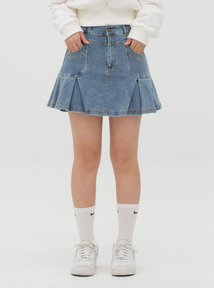 Denim Hem Pleated Mini Skirt