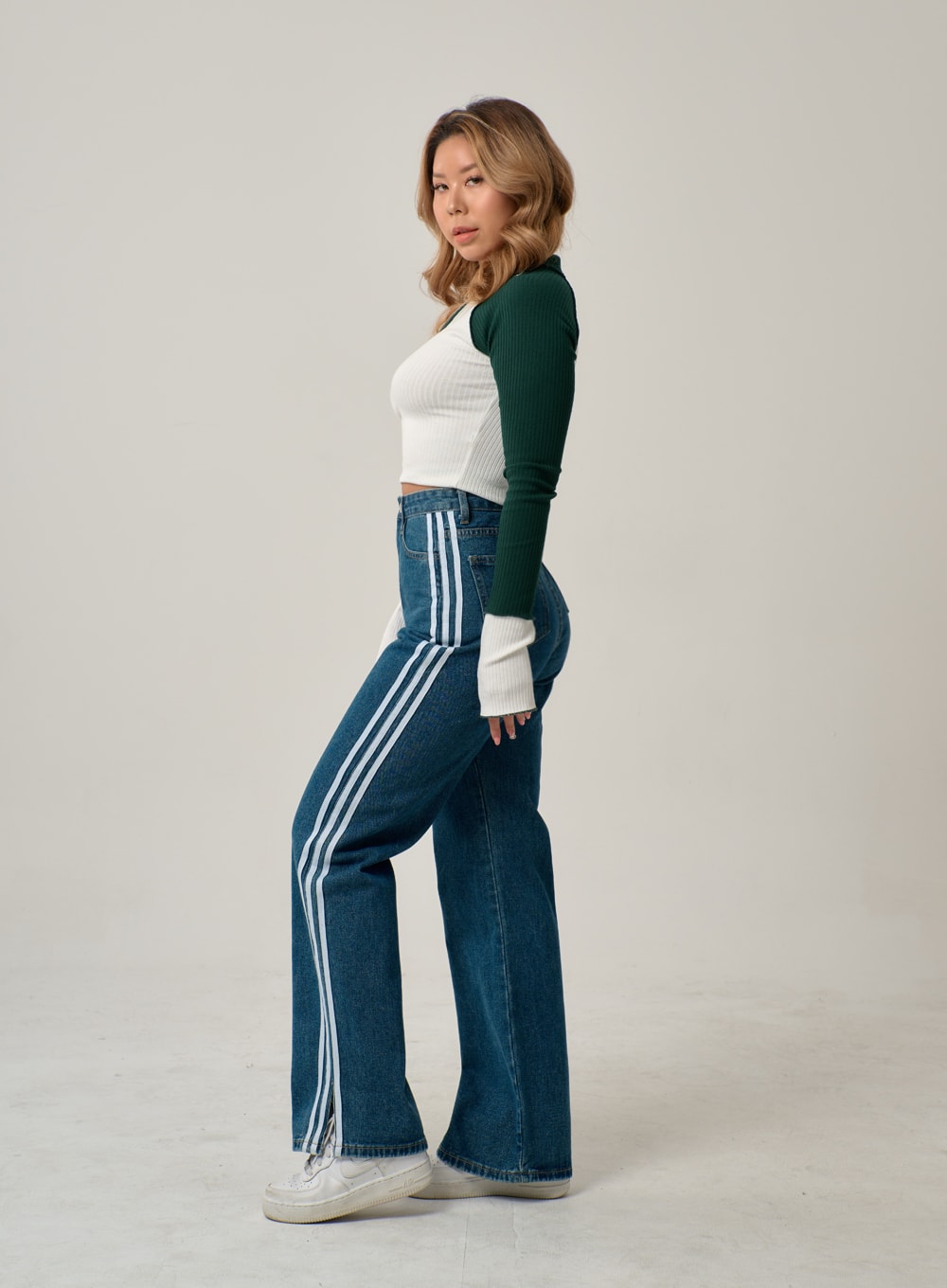 Side Stripes Straight Leg Jeans IN22