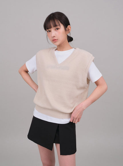 V Neck Knit Vest C2701