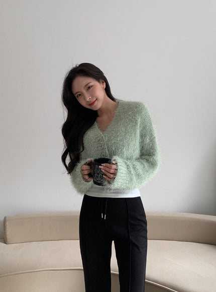 Fuzzy V Neck Cropped Cardigan J31