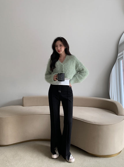 Fuzzy V Neck Cropped Cardigan J31